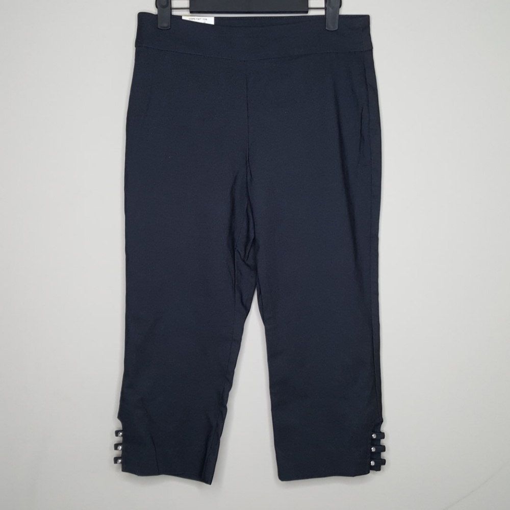 JM Collection Capri Pants NWT